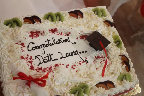 La Collina Ricevimenti Sestu - Organizzazione Eventi - Servizio Pasticceria - Torta personalizzata per la Laurea